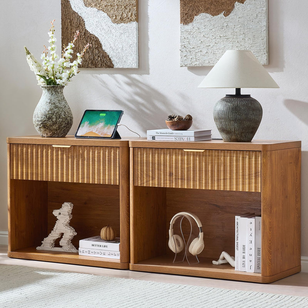 LEYAOYAO Wide Fluted Nightstand for Large Spaces
