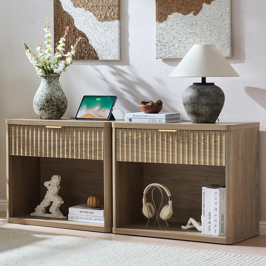 LEYAOYAO Wide Fluted Nightstand for Large Spaces