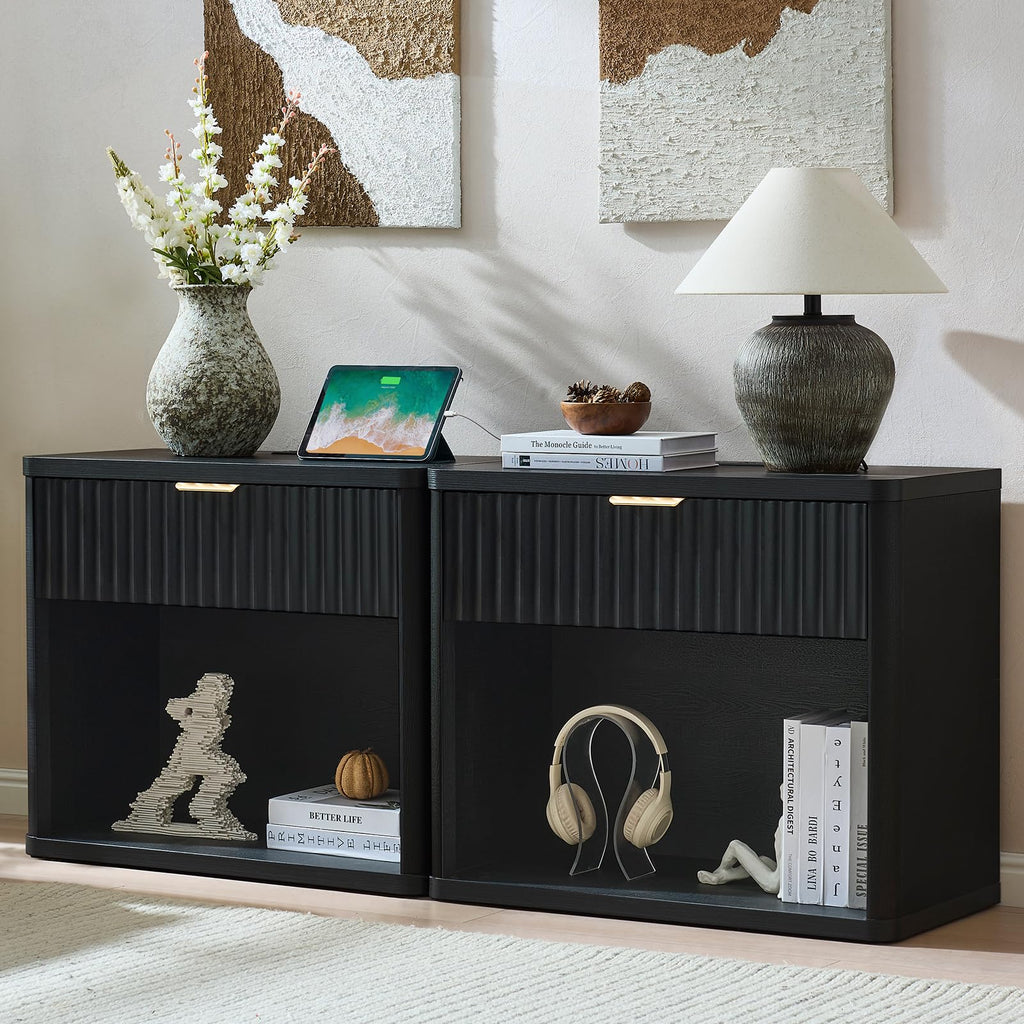LEYAOYAO Wide Fluted Nightstand for Large Spaces