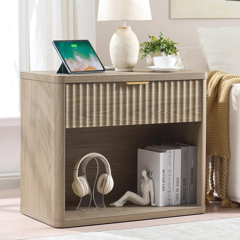 LEYAOYAO Wide Fluted Nightstand for Large Spaces