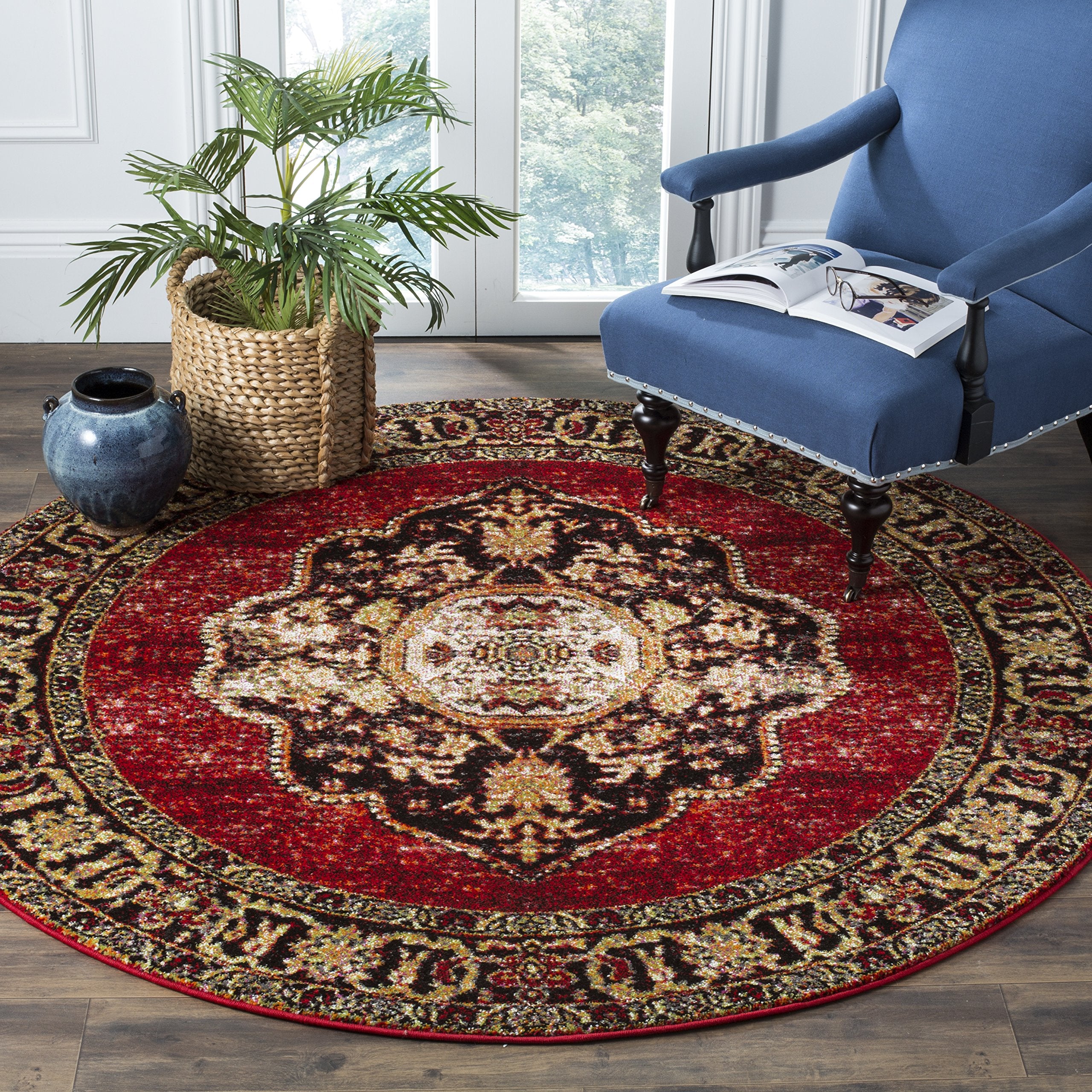 SAFAVIEH Vintage Hamadan Collection Area Rug - 10'6" x 14', Red & Multi, Oriental Traditional Persian Design, Non-Shedding & Easy Care, Ideal for High Traffic Areas in Living Room, Bedroom (VTH219A)