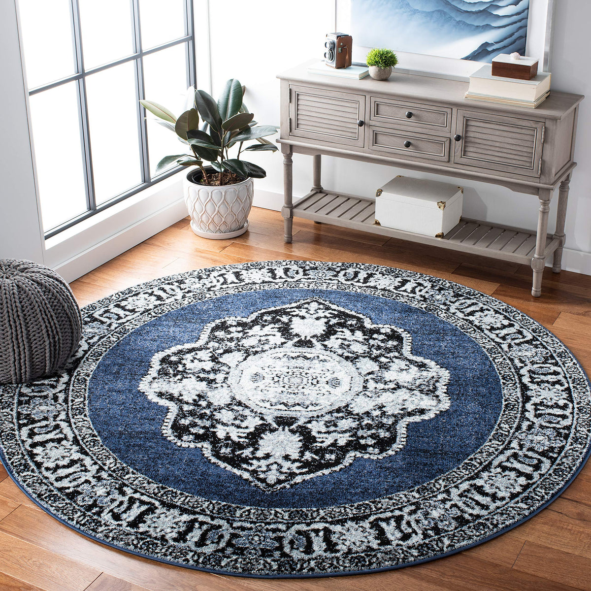 SAFAVIEH Vintage Hamadan Collection Area Rug - 10'6" x 14', Red & Multi, Oriental Traditional Persian Design, Non-Shedding & Easy Care, Ideal for High Traffic Areas in Living Room, Bedroom (VTH219A)